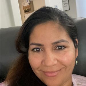 Meet your Posher, Marisol